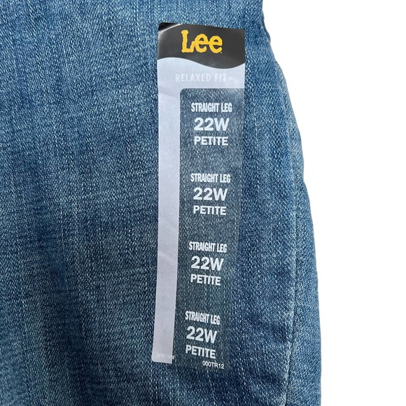Lee Plus Relaxed Fit Straight Leg Mid Rise Jean Petite - Picture 2 of 10
